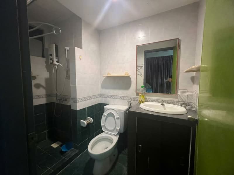 Aster Court untuk Untuk Disewa - RM 2,500 /bulan, Apr 2026 - Bathroom - PropertyGuru.com.my