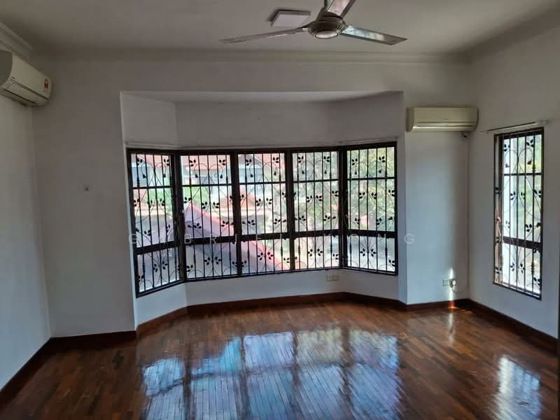 2.5-storey Terraced House for Sale in Presint 16 (Putrajaya) - Gabriel Kong - Living Room - PropertyGuru.com.my