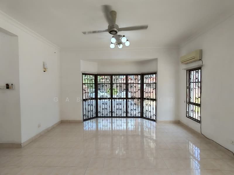 2.5-storey Terraced House for Sale in Presint 16 (Putrajaya) - Gabriel Kong - Living Room - PropertyGuru.com.my