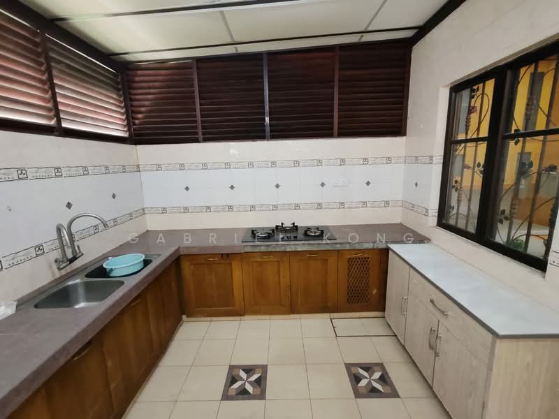 2.5-storey Terraced House for Sale in Presint 16 (Putrajaya) - Gabriel Kong - Kitchen - PropertyGuru.com.my