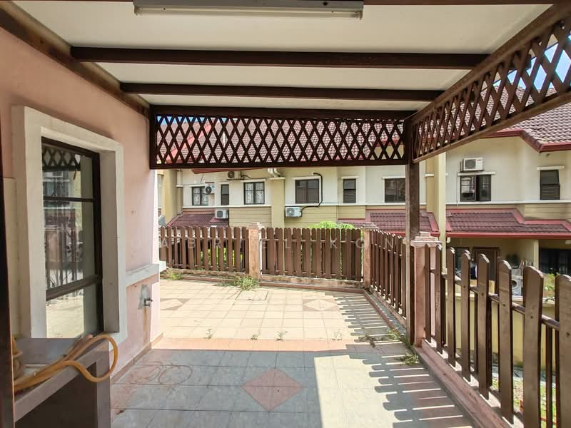 2.5-storey Terraced House for Sale in Presint 16 (Putrajaya) - Gabriel Kong - Exterior - PropertyGuru.com.my