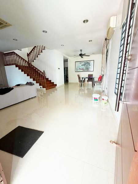 Semi-Detached House for Sale in Taman Perling (Perling) - Constance Chan - Living Room - PropertyGuru.com.my