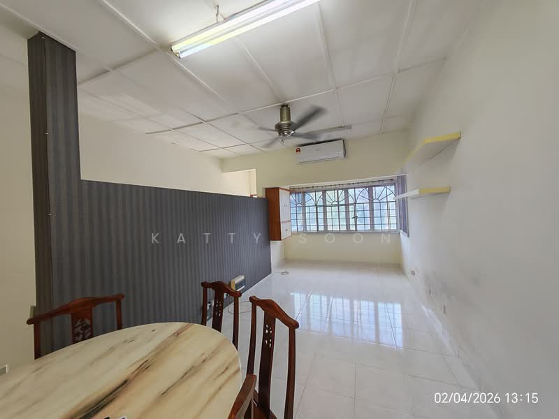 Rumah Bandar untuk Dijual di Ampang (Kuala Lumpur) - Katty Soon - Dining Room - PropertyGuru.com.my
