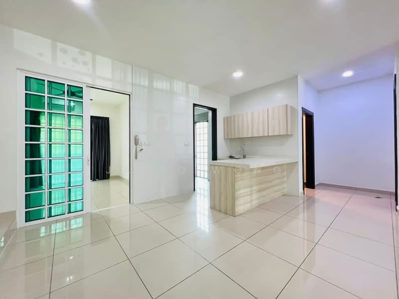 Rumah Teres 2.5 Tingkat untuk Dijual di Cyberjaya (Selangor) - Jared Wong - Kitchen - PropertyGuru.com.my