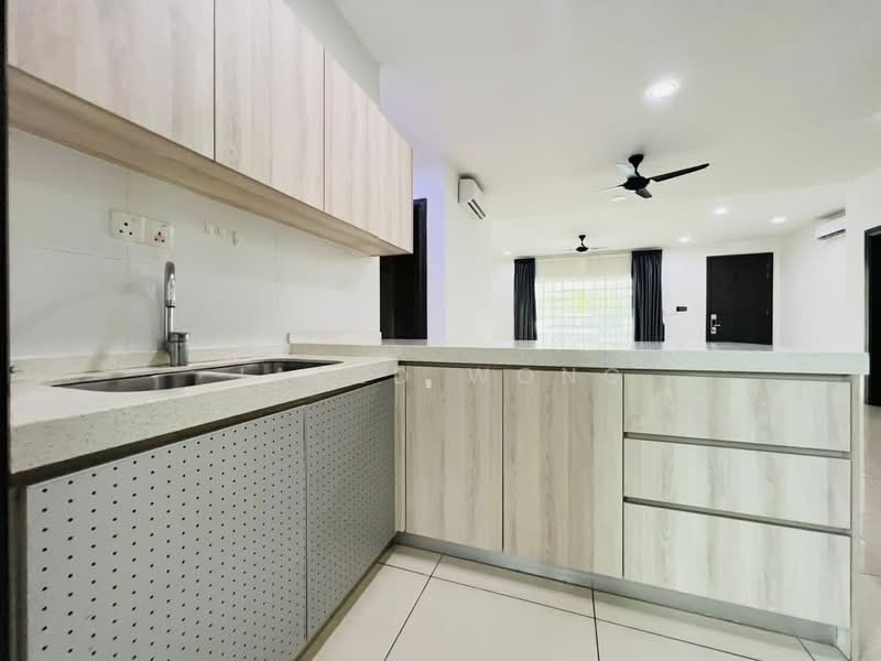 Rumah Teres 2.5 Tingkat untuk Dijual di Cyberjaya (Selangor) - Jared Wong - Kitchen - PropertyGuru.com.my