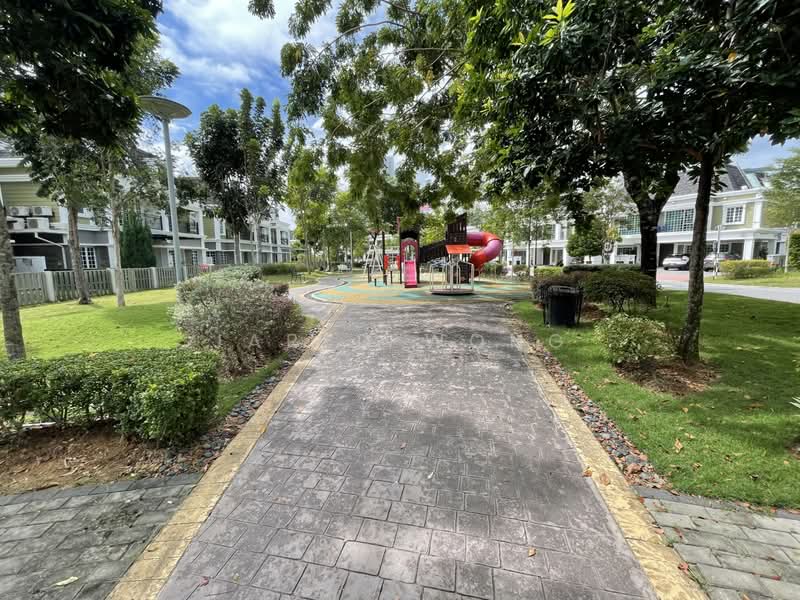 Rumah Teres 2.5 Tingkat untuk Dijual di Cyberjaya (Selangor) - Jared Wong - Exterior - PropertyGuru.com.my