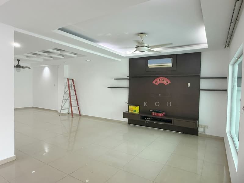 Rumah Teres 2 Tingkat untuk Dijual di Ehsan Jaya (Johor Bahru) - Orange Koh - Living Room - PropertyGuru.com.my