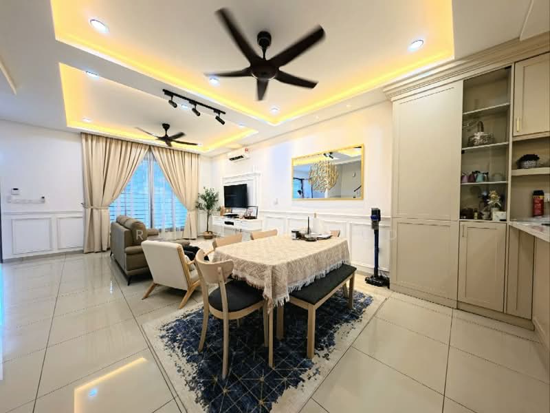 Rumah Teres 2 Tingkat untuk Dijual di Setia Ecohill (Semenyih) - Rohani Daud - Living Room - PropertyGuru.com.my