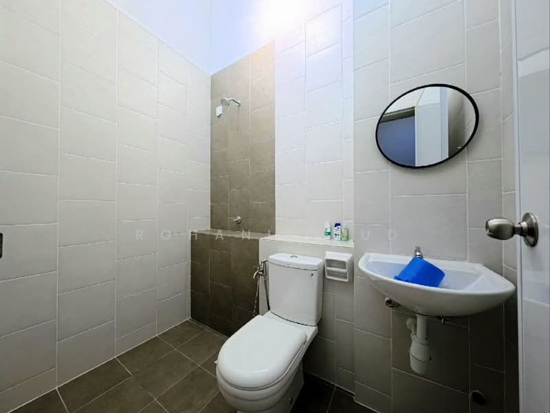 Rumah Teres 2 Tingkat untuk Dijual di Setia Ecohill (Semenyih) - Rohani Daud - Bathroom - PropertyGuru.com.my