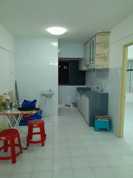 Flat for Sale at Farlim 4 - CC Ooi - Kitchen - PropertyGuru.com.my