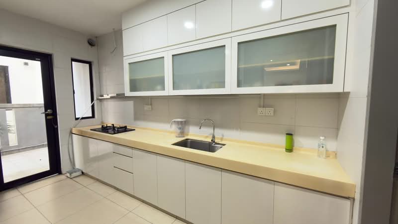 Rumah Kluster untuk Disewa di Iskandar Puteri (Nusajaya) (Johor) - JP Soh - Kitchen - PropertyGuru.com.my