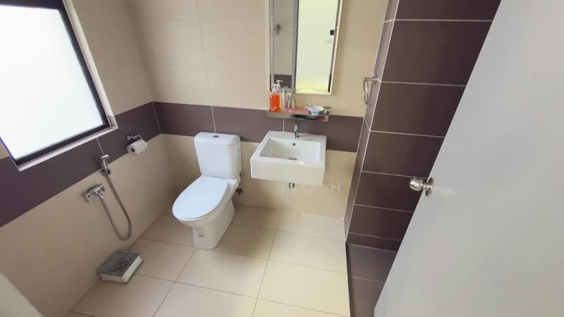 Rumah Kluster untuk Disewa di Iskandar Puteri (Nusajaya) (Johor) - JP Soh - Bathroom - PropertyGuru.com.my