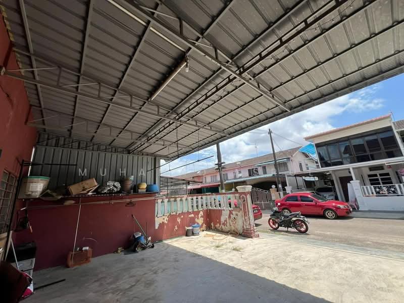 Rumah Teres 2 Tingkat untuk Dijual di Taman Kota Masai (Pasir Gudang) - Muhamad Asrul - Exterior - PropertyGuru.com.my