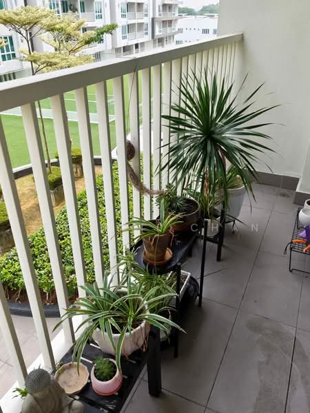 Kondominium untuk Dijual di Orange Regency - Francis Chan - Balcony - PropertyGuru.com.my