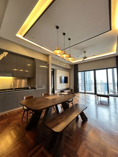 Servis Apartment untuk Dijual di The Mews - Manny Lum - Living Room - PropertyGuru.com.my