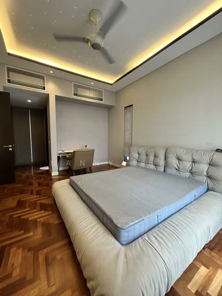 Servis Apartment untuk Dijual di The Mews - Manny Lum - Bedroom - PropertyGuru.com.my