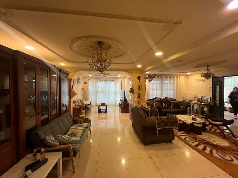 Rumah Berkembar untuk Dijual di Taman Desa Surada (Bangi) - Muhammad Zhariff Nasharudin - Living Room - PropertyGuru.com.my