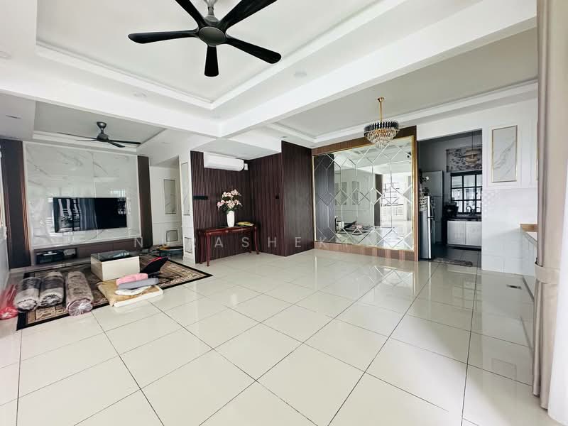 Rumah Berkembar untuk Dijual di Saujana Villa (Kajang) - Nurashekin . - Living Room - PropertyGuru.com.my