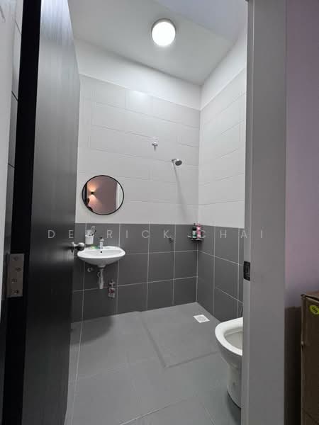 2-storey Terraced House for Sale in Eco Botanic (Iskandar Puteri (Nusajaya)) - Derrick Chai - Bathroom - PropertyGuru.com.my