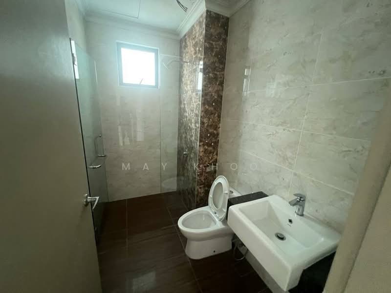 Kondominium untuk Dijual di Laguna Heights (Bukit Laguna) - May Khoo - Bathroom - PropertyGuru.com.my