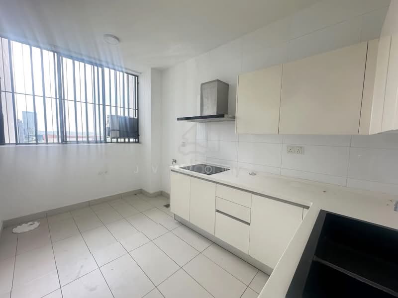 Servis Apartment untuk Dijual di The Clio 2 Residences - JV Voon - Kitchen - PropertyGuru.com.my