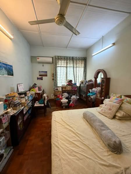 Rumah Teres 2 Tingkat untuk Dijual di Jalan Klang Lama (Old Klang Road) (Kuala Lumpur) - Jayden Yee - Bedroom - PropertyGuru.com.my