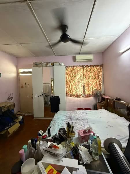 Rumah Teres 2 Tingkat untuk Dijual di Jalan Klang Lama (Old Klang Road) (Kuala Lumpur) - Jayden Yee - Bedroom - PropertyGuru.com.my