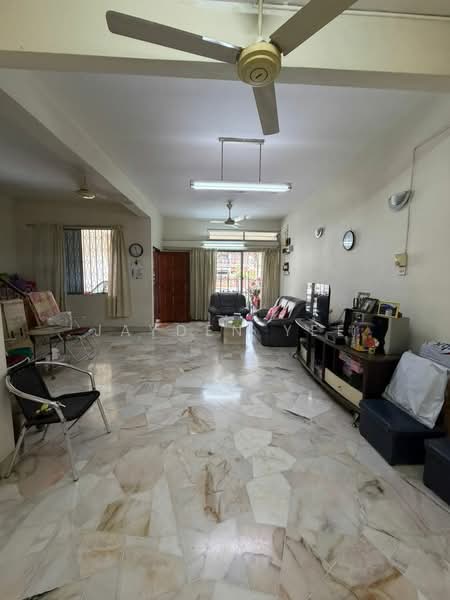 Rumah Teres 2 Tingkat untuk Dijual di Jalan Klang Lama (Old Klang Road) (Kuala Lumpur) - Jayden Yee - Living Room - PropertyGuru.com.my