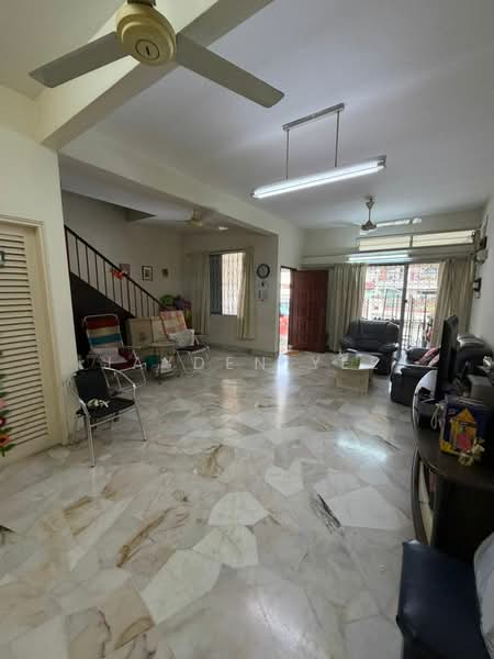Rumah Teres 2 Tingkat untuk Dijual di Jalan Klang Lama (Old Klang Road) (Kuala Lumpur) - Jayden Yee - Living Room - PropertyGuru.com.my