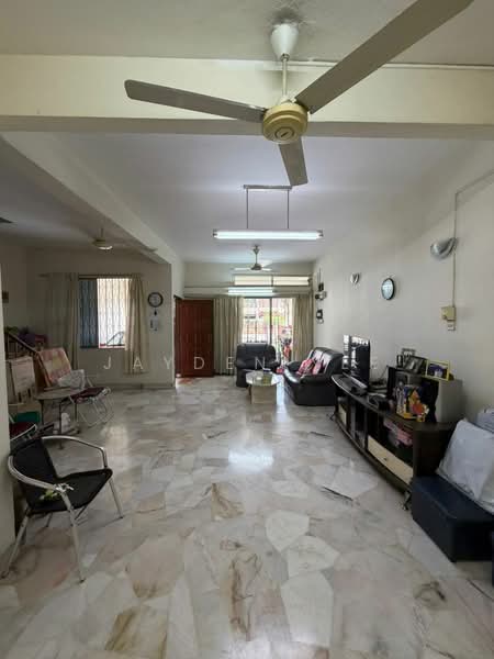 Rumah Teres 2 Tingkat untuk Dijual di Jalan Klang Lama (Old Klang Road) (Kuala Lumpur) - Jayden Yee - Living Room - PropertyGuru.com.my
