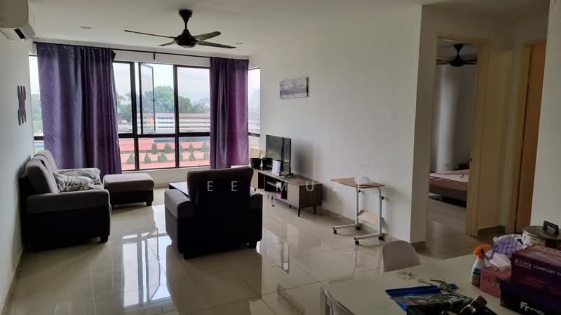Condominium for Sale at Upper East @ Tiger Lane - Lee Muzi - Living Room - PropertyGuru.com.my