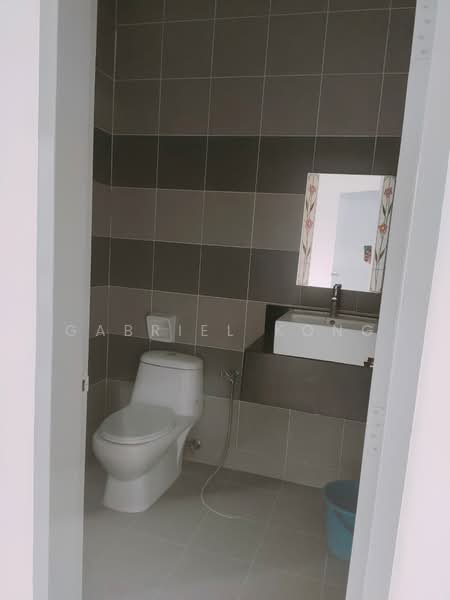 2.5-storey Terraced House for Sale in Taman Putra Impiana (Puchong) - Gabriel Kong - Bathroom - PropertyGuru.com.my