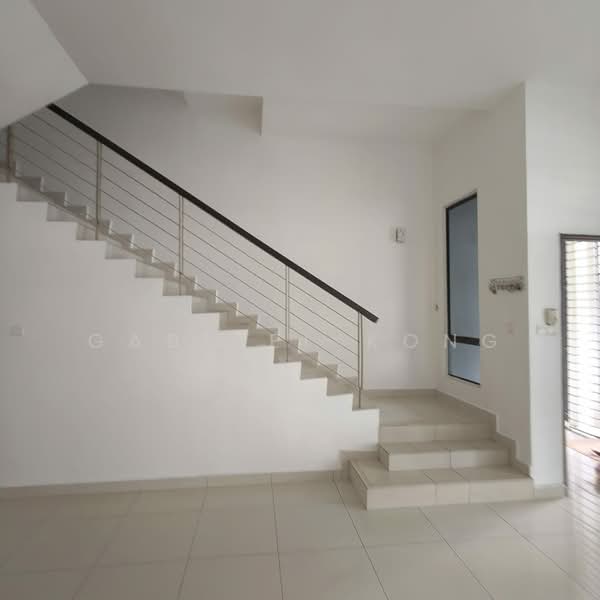 2.5-storey Terraced House for Sale in Taman Putra Impiana (Puchong) - Gabriel Kong - Interior - PropertyGuru.com.my