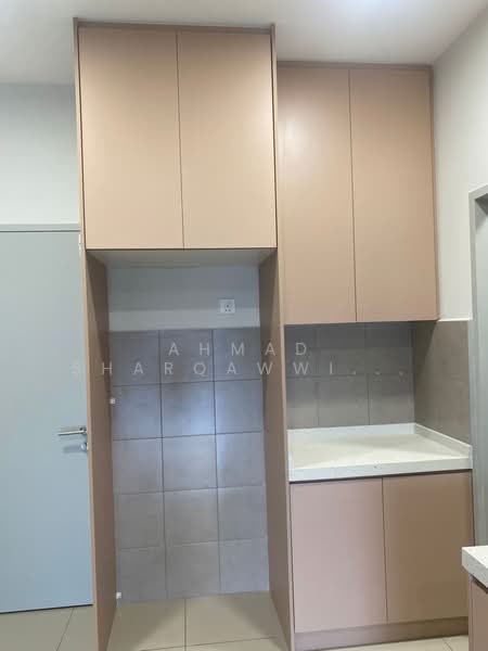 Kondominium untuk Disewa di Residensi Alamanda - Ahmad Sharqawwi Abdul Kapor - Kitchen - PropertyGuru.com.my