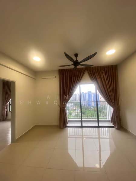 Kondominium untuk Disewa di Residensi Alamanda - Ahmad Sharqawwi Abdul Kapor - Living Room - PropertyGuru.com.my