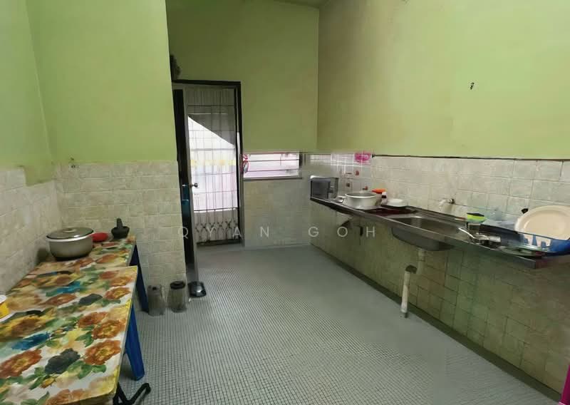 Terraced House for Sale in Gelugor (Penang) - Qyan Goh - Kitchen - PropertyGuru.com.my