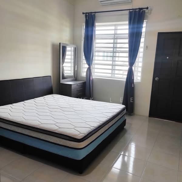 Rumah Teres 2 Tingkat untuk Disewa di Bandar Lahat Baru (Lahat) - Datuk Lee Heng - Bedroom - PropertyGuru.com.my