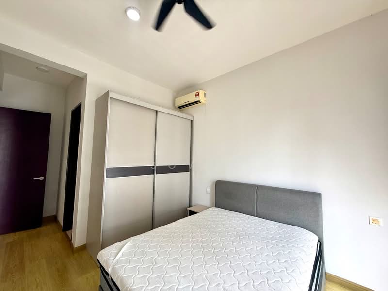 Condominium for Rent at Bay Laurel @ Country Garden Danga Bay - Sow . - Bedroom - PropertyGuru.com.my