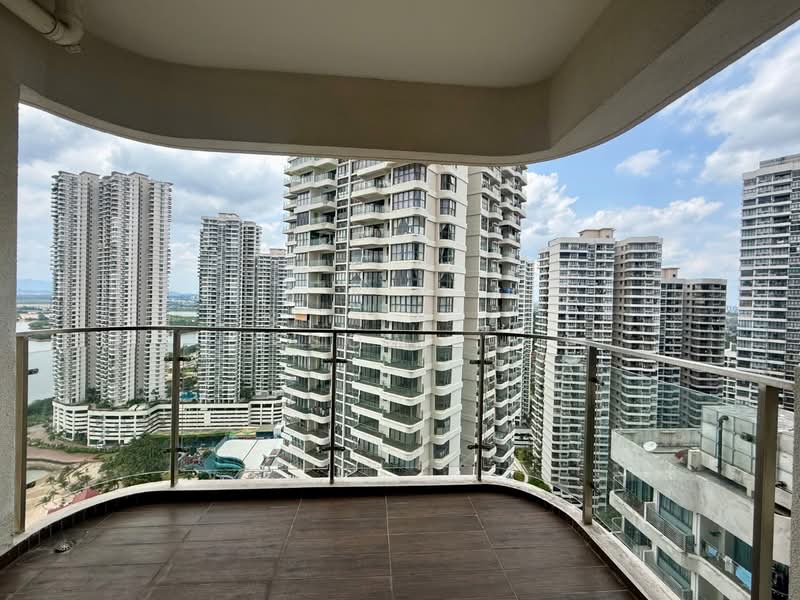 Condominium for Rent at Bay Laurel @ Country Garden Danga Bay - Sow . - Balcony - PropertyGuru.com.my