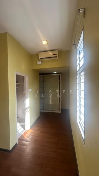Rumah Teres 2 Tingkat untuk Disewa di Kota Kemuning (Shah Alam) - Allister Seow - Corridor - PropertyGuru.com.my
