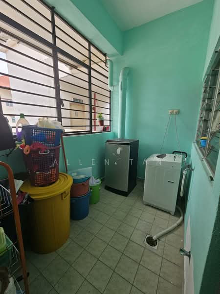 Kondominium untuk Dijual di Kelana Mahkota - Allen Tan - Balcony - PropertyGuru.com.my