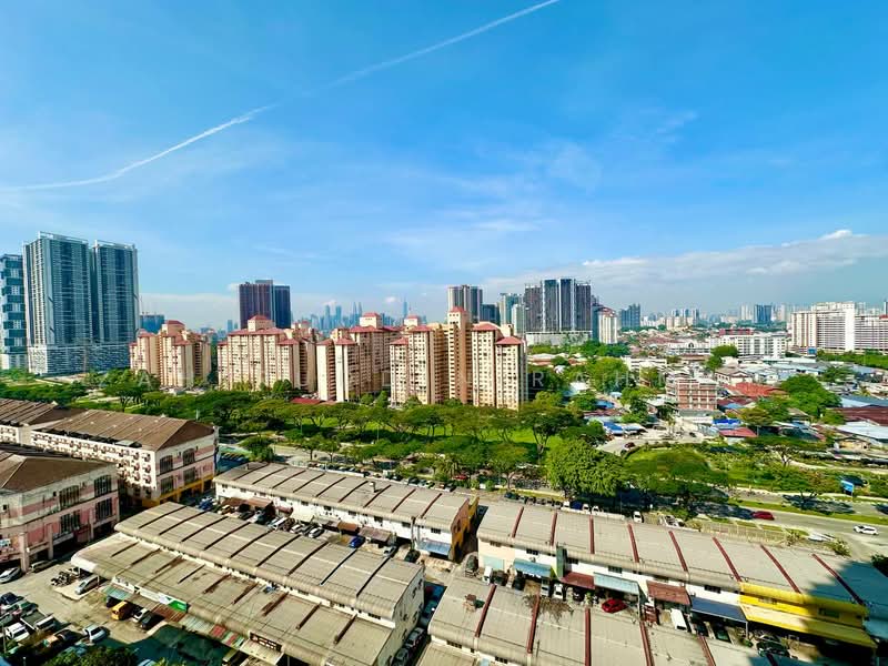 Servis Apartment untuk Dijual di Platinum Lake PV 21 - Zahiruddin Rahman - Exterior - PropertyGuru.com.my