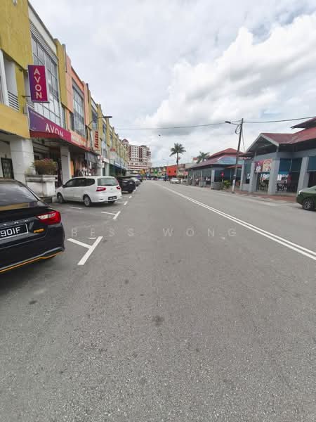 Shop for Sale in Kota Tinggi (Johor) - Bess Wong - Exterior - PropertyGuru.com.my