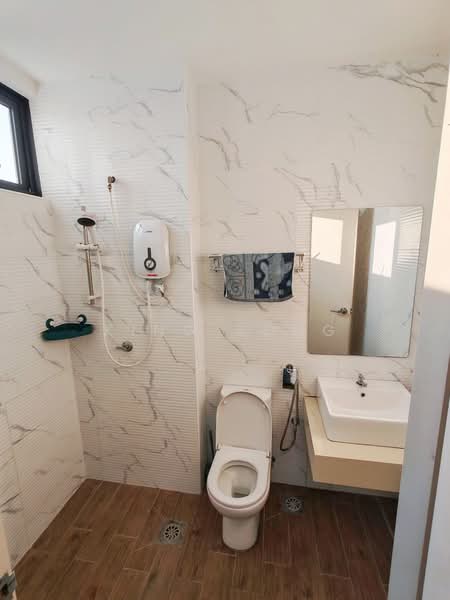 Condominium for Rent at The Quartz Residence - King Song - Bathroom - PropertyGuru.com.my