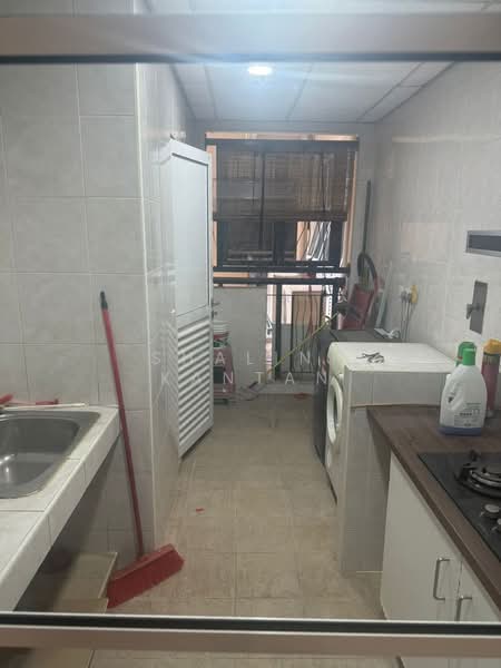 Mont Kiara Aman untuk Untuk Dijual - RM 1,250,000, Apr 2026 - Kitchen - PropertyGuru.com.my