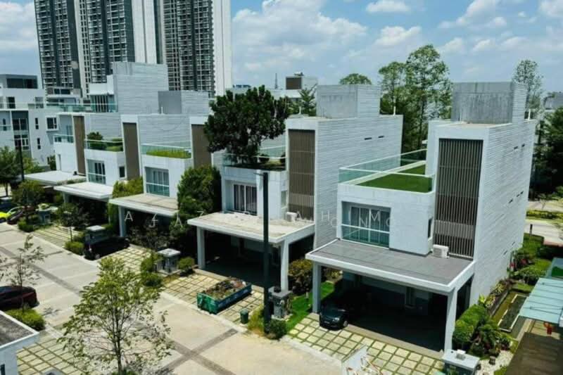 Bungalow House untuk Dijual di Cyberjaya (Selangor) - Azizirrahim . - Exterior - PropertyGuru.com.my