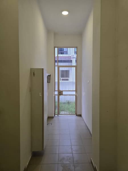 Rumah Kluster untuk Dijual di Iskandar Puteri (Nusajaya) (Johor) - Liz Yap - Corridor - PropertyGuru.com.my