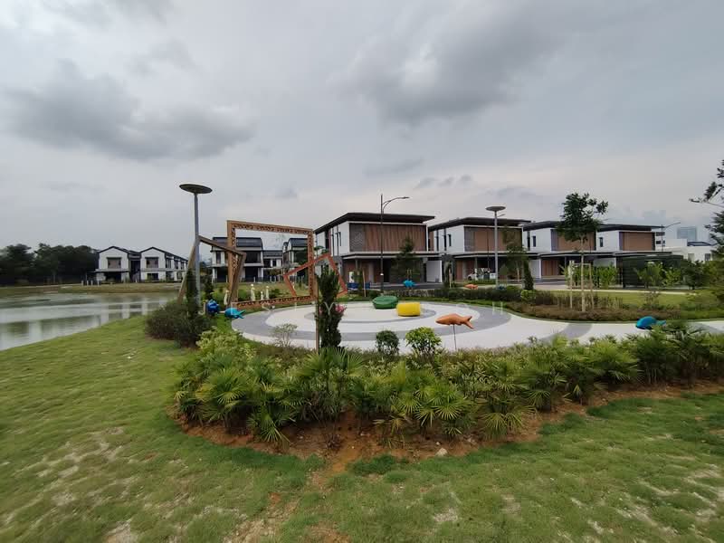 Rumah Berkembar untuk Dijual di Setia Eco Glades (Cyberjaya) - Jeslyn Goh - Exterior - PropertyGuru.com.my