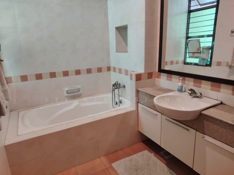 Rumah Teres 2 Tingkat untuk Dijual di Johor Bahru (Johor) - Lee Kian Siang - Bathroom - PropertyGuru.com.my