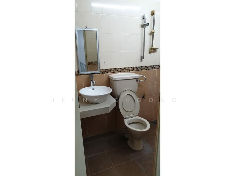 Rumah Teres 2 Tingkat untuk Dijual di Sungai Long (Bandar Sungai Long) - Jenny Choong - Bathroom - PropertyGuru.com.my